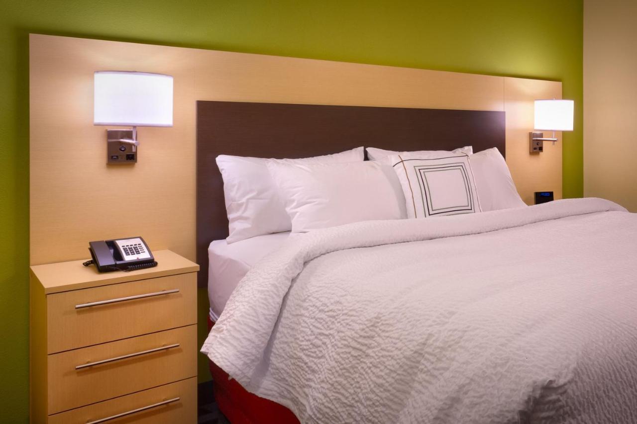 Towneplace Suites By Marriott Дикинсон Экстерьер фото